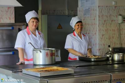 Родительская общественность контролирует качество питания в школах Нижневартовска