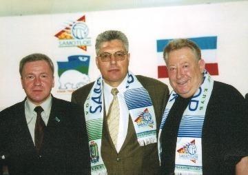 Владимир Тихонов, Юрий Тимошков (глава администрации города 1991-2003 г.) и Леонид Дольников