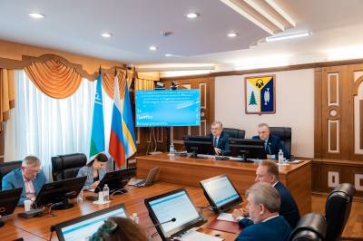 Депутаты обсудили и проработали вопросы повестки заседания Думы