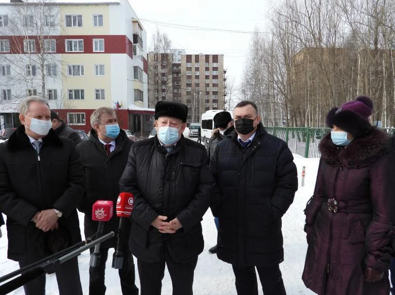 На депутатском контроле: содержание территории города в весенний период