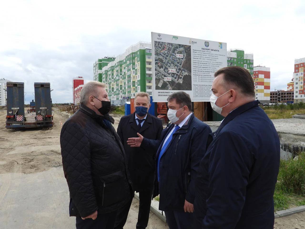 На депутатском контроле: строительство и благоустройство