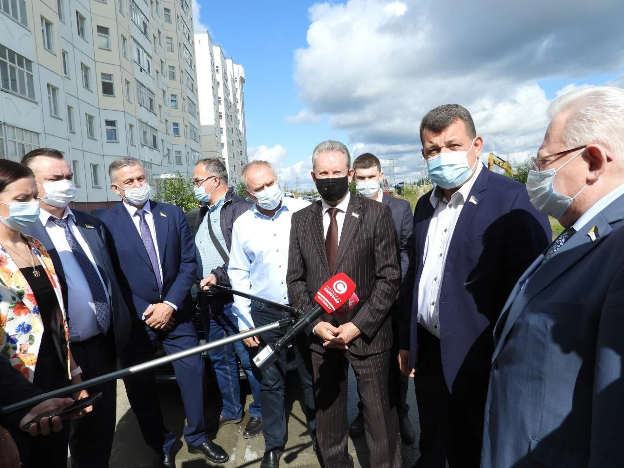 Рабочая поездка депутатов по обращениям жителей Нижневартовска