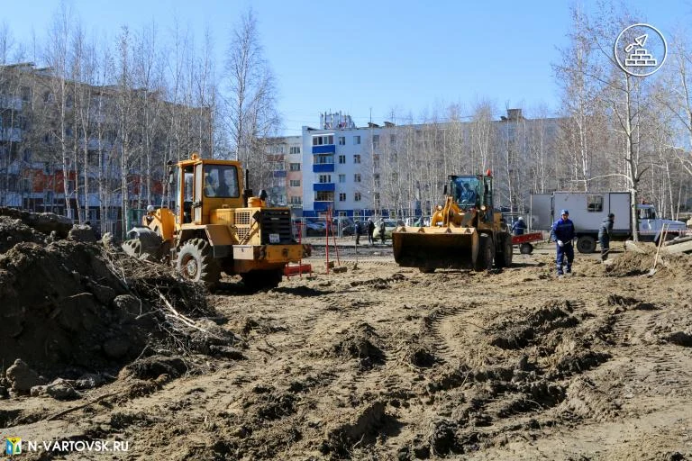 Во втором микрорайоне началось благоустройство /ФОТО/