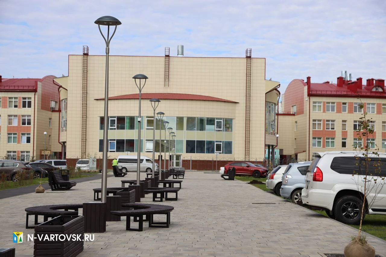 В 18 микрорайоне – новое место отдыха /ФОТО/