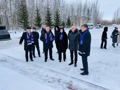 Народные избранники проверили состояние памятных объектов 