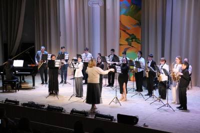 Состоялся городской фестиваль исполнителей на духовых и ударных инструментах "Звучи, Самотлор". Состоялся городской фестиваль исполнителей на духовых и ударных инструментах "Звучи, Самотлор".