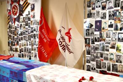 Знамя Победы, сшитое из памяти /ФОТО/ Знамя Победы, сшитое из памяти /ФОТО/