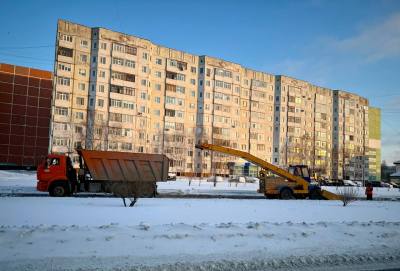 Плановая уборка снега продолжается 